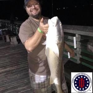 Meet your Posher, Warren